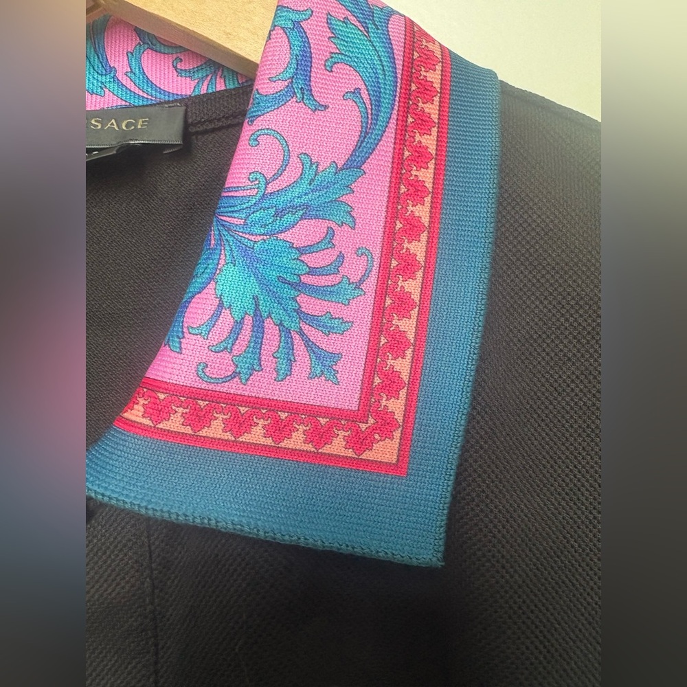 Authentic Versace Polo Shirt with Pink and Blue Accent Collar - Picture 4 of 8